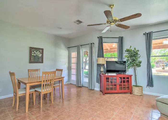 Tranquil W/ Oasis Courtyard! Apartment Eloy