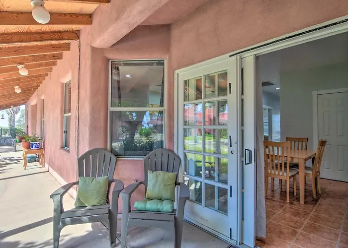 Apartment Tranquil W/ Oasis Courtyard! Eloy